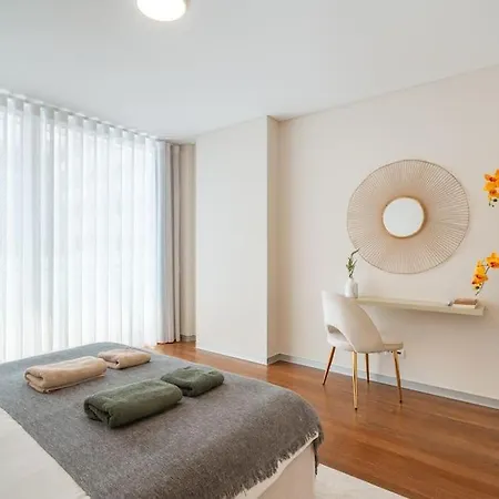 La Vie - Center & Free Park *