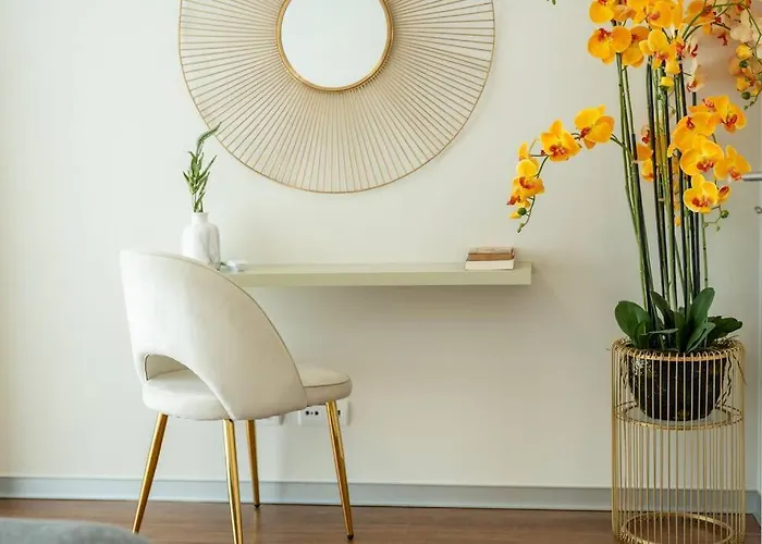 La Vie - Center & Free Park Funchal (Madeira)