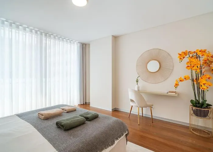 La Vie - Center & Free Park *