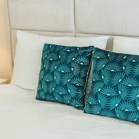 La Vie - Center & Free Park *