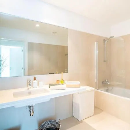 La Vie - Center & Free Park *