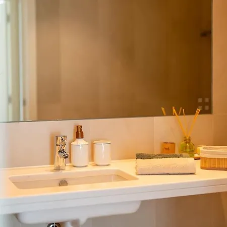 La Vie - Center & Free Park Apartment *