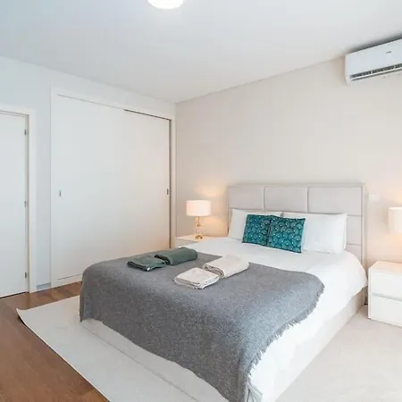 La Vie - Center & Free Park *